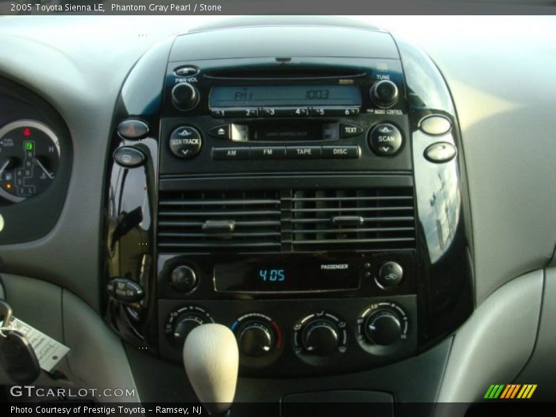 Phantom Gray Pearl / Stone 2005 Toyota Sienna LE