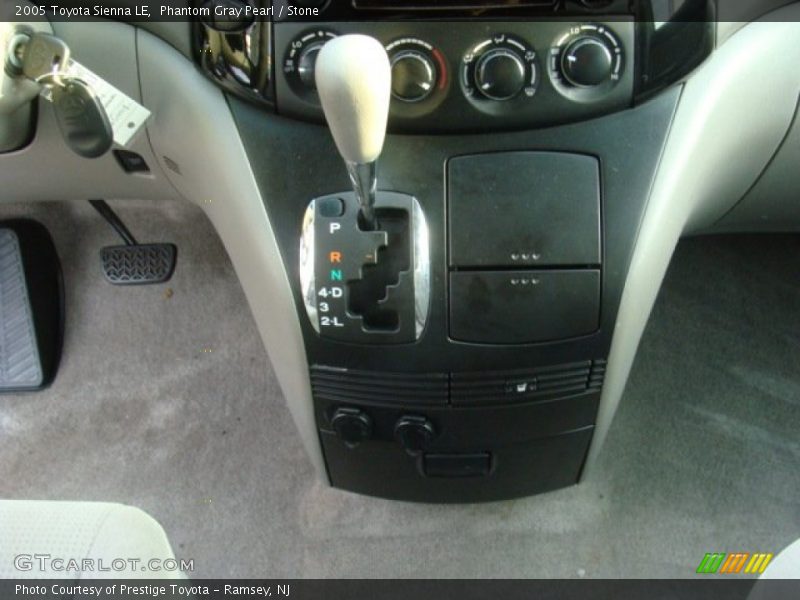 Phantom Gray Pearl / Stone 2005 Toyota Sienna LE