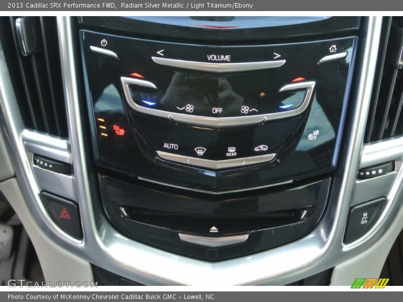 Radiant Silver Metallic / Light Titanium/Ebony 2013 Cadillac SRX Performance FWD