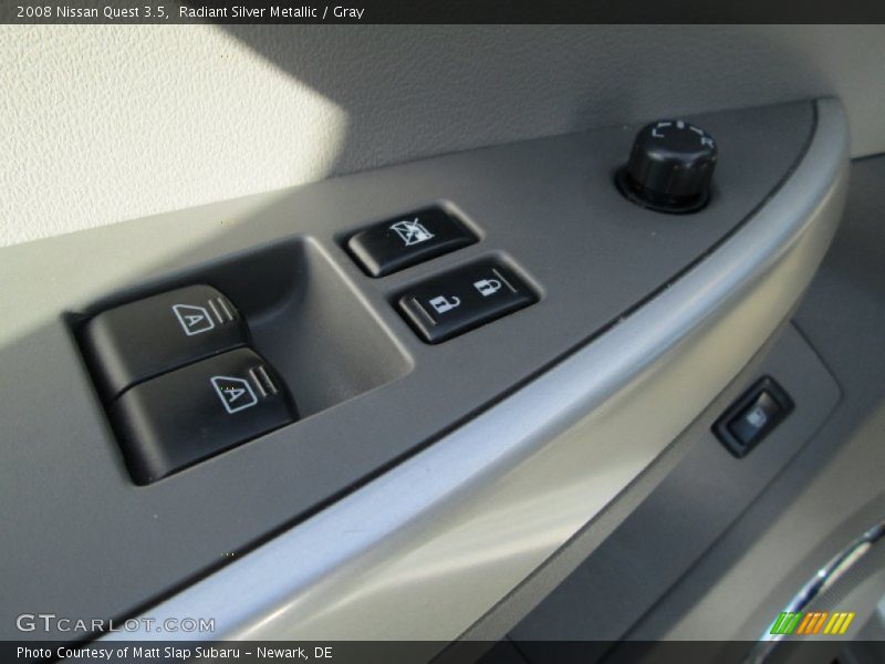 Radiant Silver Metallic / Gray 2008 Nissan Quest 3.5