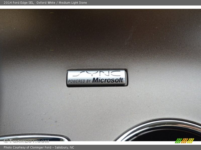 Oxford White / Medium Light Stone 2014 Ford Edge SEL