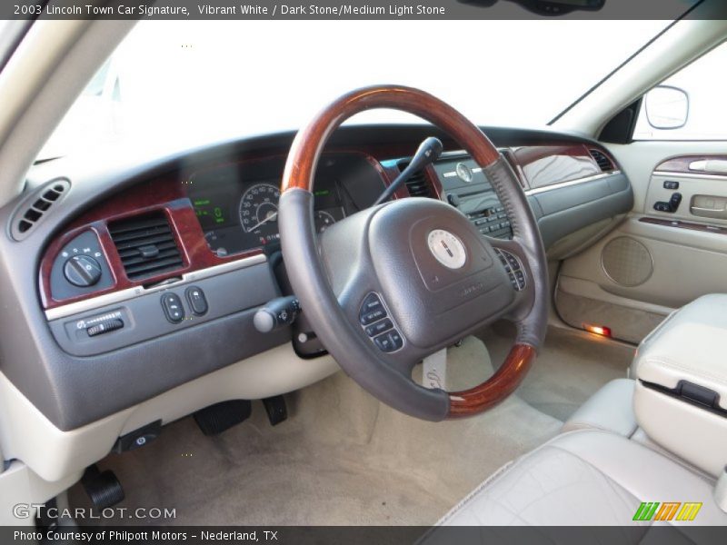 Vibrant White / Dark Stone/Medium Light Stone 2003 Lincoln Town Car Signature