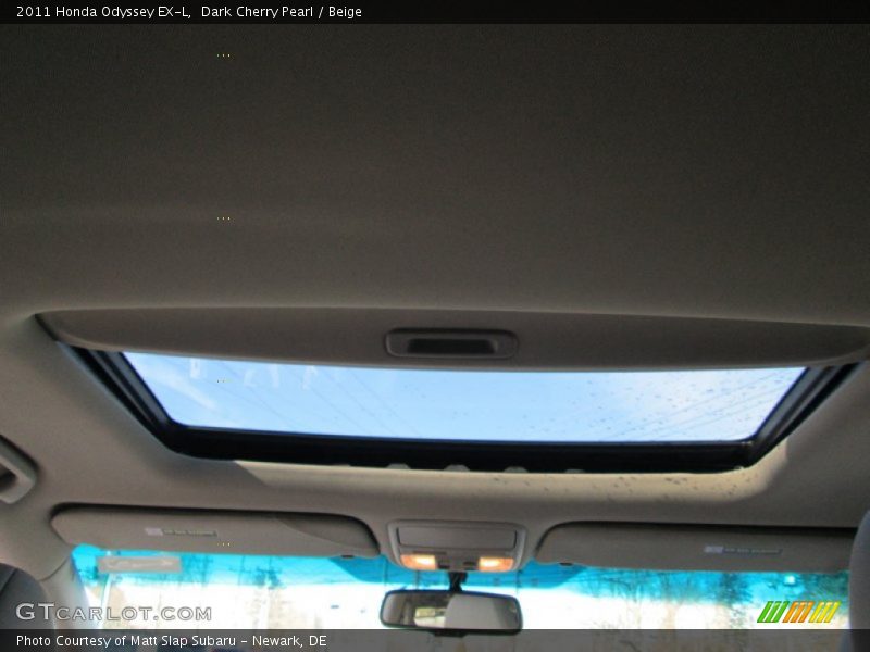 Dark Cherry Pearl / Beige 2011 Honda Odyssey EX-L