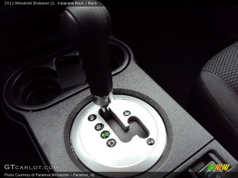 Kalapana Black / Black 2011 Mitsubishi Endeavor LS
