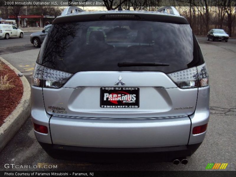 Cool Silver Metallic / Black 2008 Mitsubishi Outlander XLS