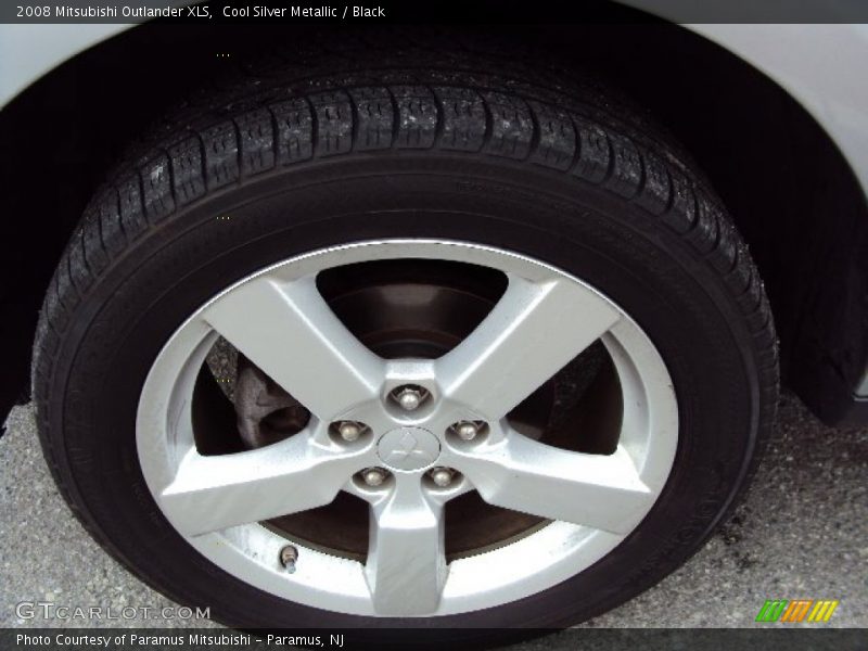 Cool Silver Metallic / Black 2008 Mitsubishi Outlander XLS