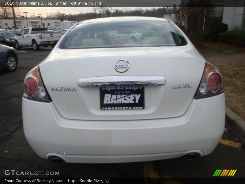 Winter Frost White / Blond 2010 Nissan Altima 2.5 SL