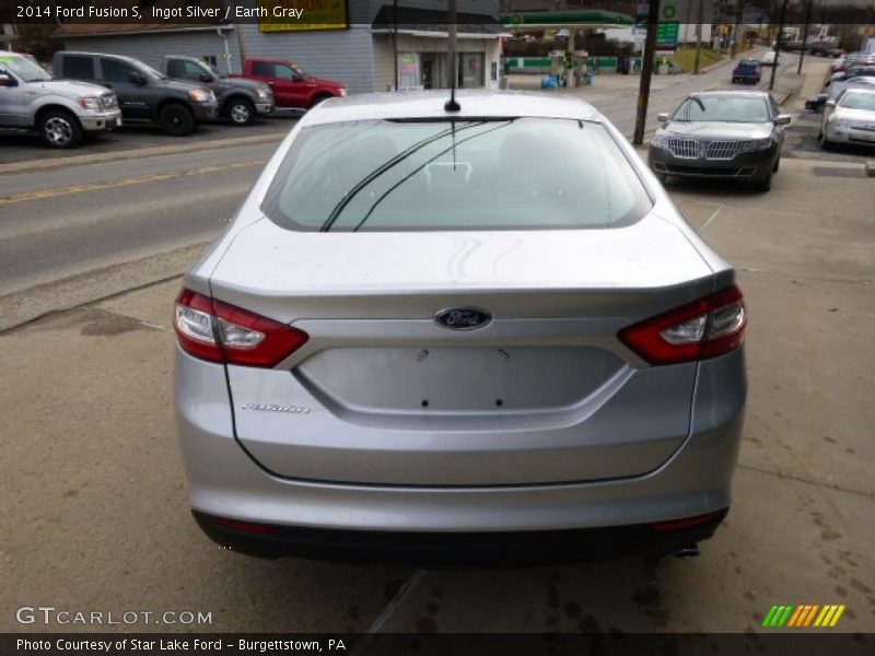 Ingot Silver / Earth Gray 2014 Ford Fusion S