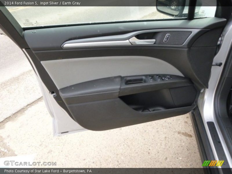 Ingot Silver / Earth Gray 2014 Ford Fusion S