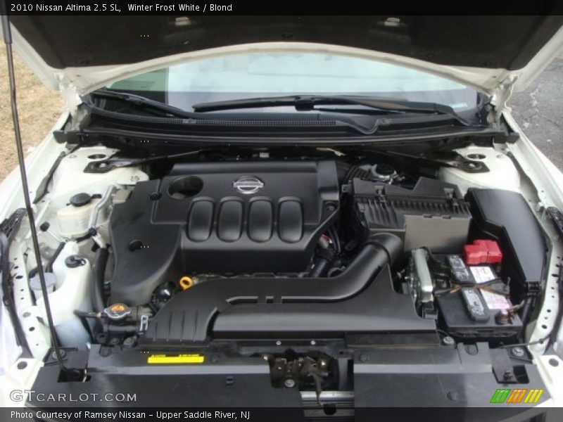 Winter Frost White / Blond 2010 Nissan Altima 2.5 SL
