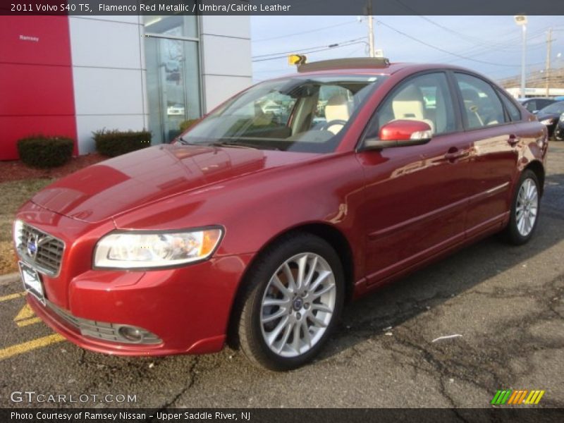 Flamenco Red Metallic / Umbra/Calcite Leather 2011 Volvo S40 T5