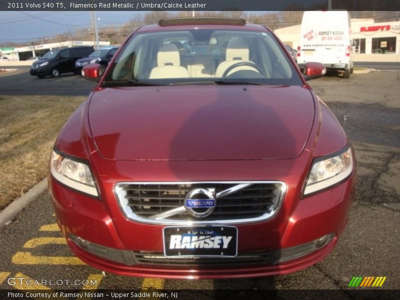 Flamenco Red Metallic / Umbra/Calcite Leather 2011 Volvo S40 T5