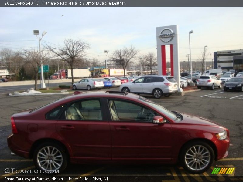 Flamenco Red Metallic / Umbra/Calcite Leather 2011 Volvo S40 T5