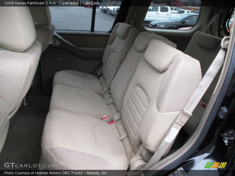 Rear Seat of 2008 Pathfinder S 4x4