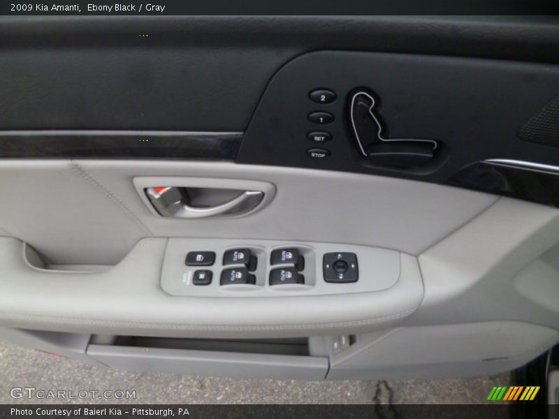 Ebony Black / Gray 2009 Kia Amanti