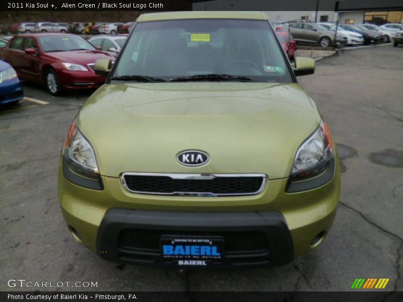 Alien Green / Black Soul Logo Cloth 2011 Kia Soul +