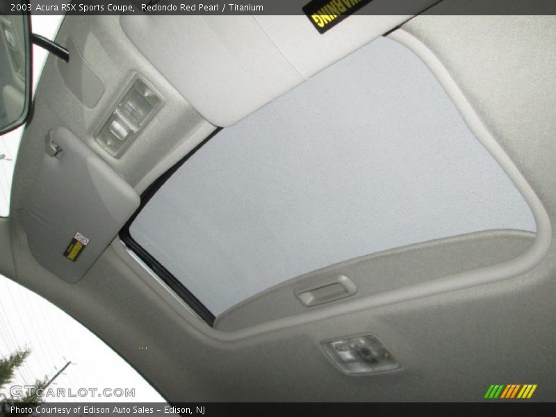 Sunroof of 2003 RSX Sports Coupe