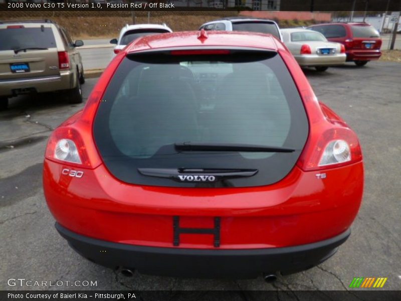 Passion Red / Off Black 2008 Volvo C30 T5 Version 1.0