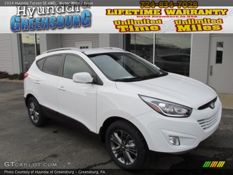 Winter White / Beige 2014 Hyundai Tucson SE AWD