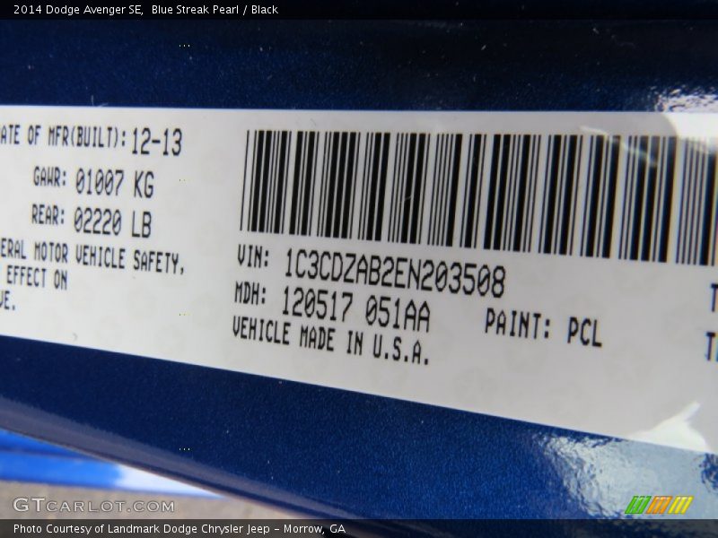 Blue Streak Pearl / Black 2014 Dodge Avenger SE