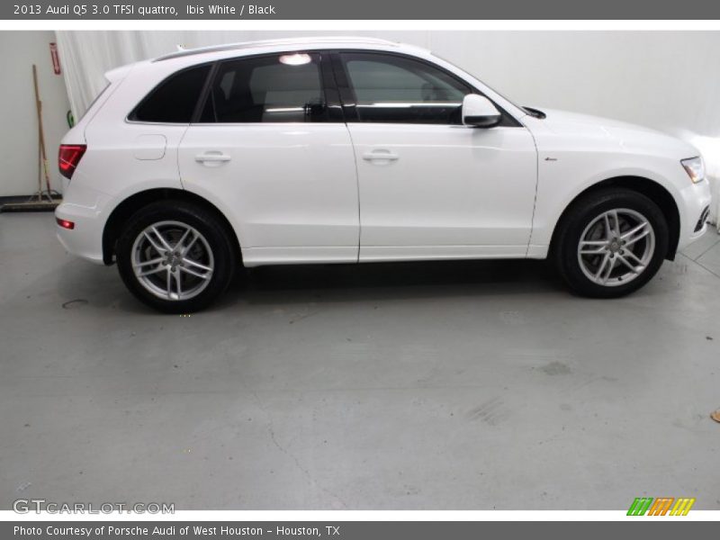Ibis White / Black 2013 Audi Q5 3.0 TFSI quattro