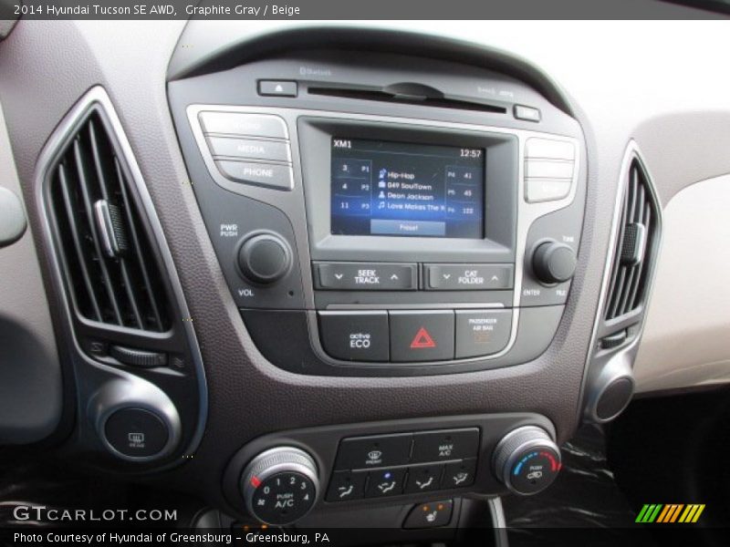 Graphite Gray / Beige 2014 Hyundai Tucson SE AWD
