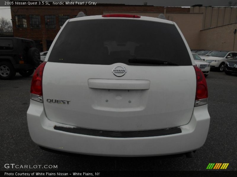 Nordic White Pearl / Gray 2005 Nissan Quest 3.5 SL