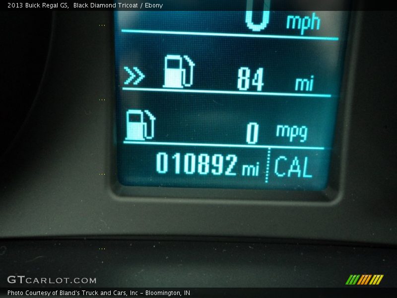 Black Diamond Tricoat / Ebony 2013 Buick Regal GS