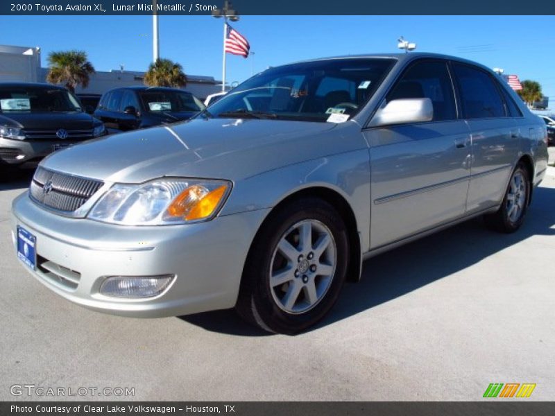 Lunar Mist Metallic / Stone 2000 Toyota Avalon XL