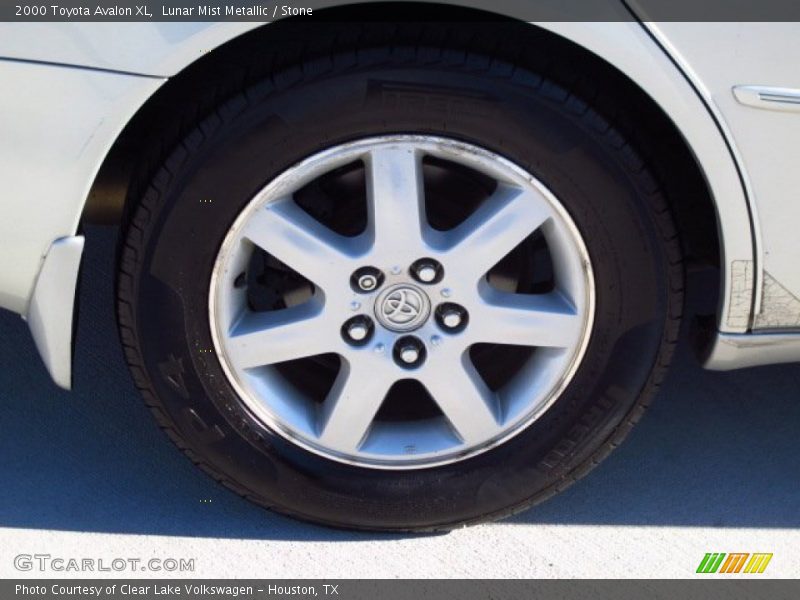 Lunar Mist Metallic / Stone 2000 Toyota Avalon XL