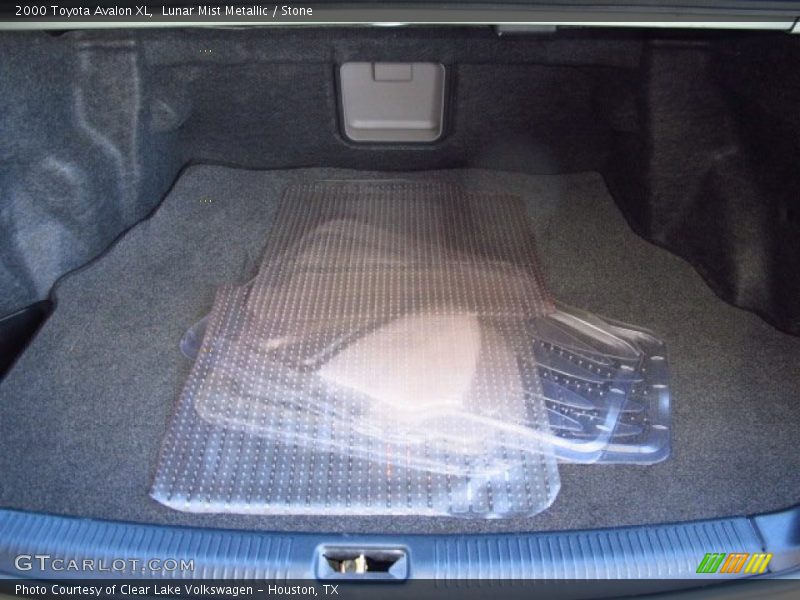 Lunar Mist Metallic / Stone 2000 Toyota Avalon XL