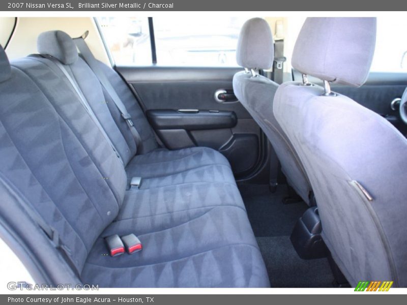 Brilliant Silver Metallic / Charcoal 2007 Nissan Versa SL