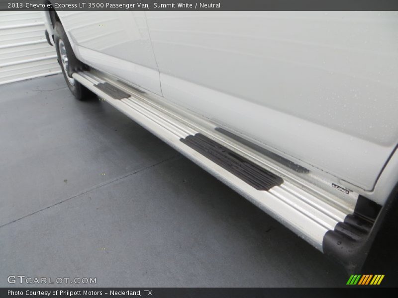 Summit White / Neutral 2013 Chevrolet Express LT 3500 Passenger Van