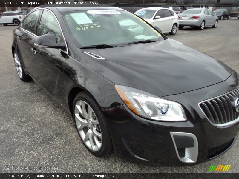 Black Diamond Tricoat / Ebony 2013 Buick Regal GS