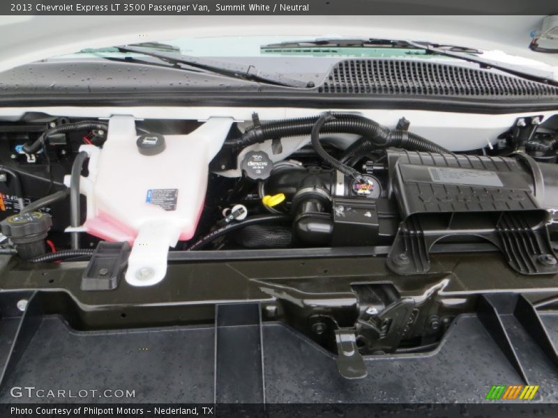 Summit White / Neutral 2013 Chevrolet Express LT 3500 Passenger Van