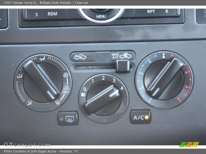 Brilliant Silver Metallic / Charcoal 2007 Nissan Versa SL