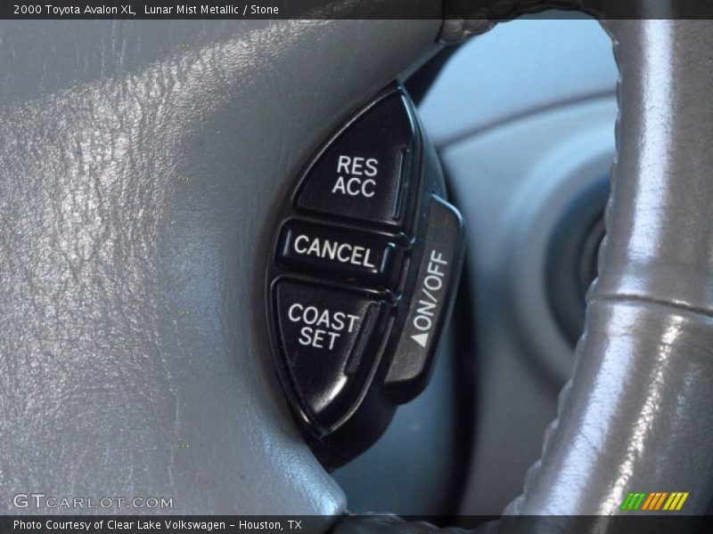 Lunar Mist Metallic / Stone 2000 Toyota Avalon XL