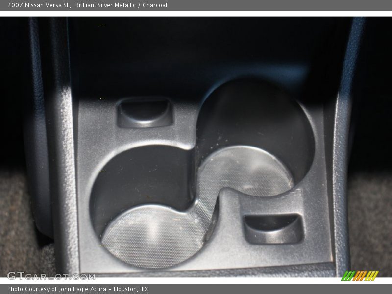 Brilliant Silver Metallic / Charcoal 2007 Nissan Versa SL