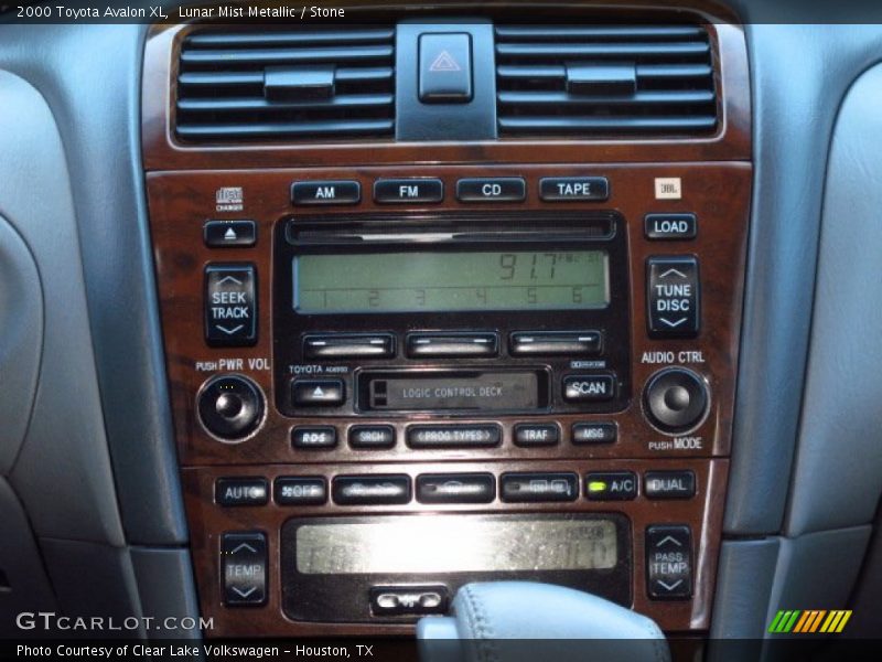 Lunar Mist Metallic / Stone 2000 Toyota Avalon XL