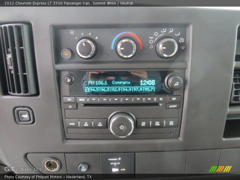 Summit White / Neutral 2013 Chevrolet Express LT 3500 Passenger Van
