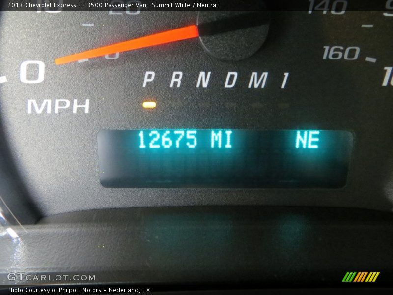 Summit White / Neutral 2013 Chevrolet Express LT 3500 Passenger Van