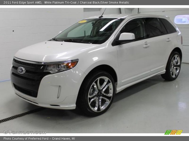 White Platinum Tri-Coat / Charcoal Black/Silver Smoke Metallic 2011 Ford Edge Sport AWD