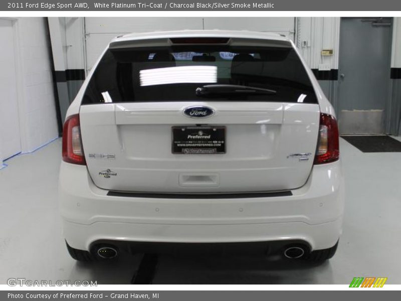 White Platinum Tri-Coat / Charcoal Black/Silver Smoke Metallic 2011 Ford Edge Sport AWD