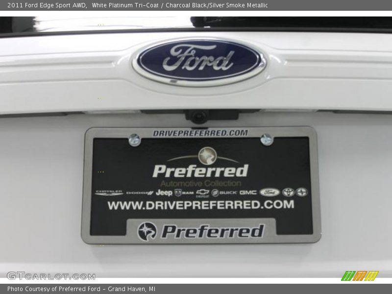 White Platinum Tri-Coat / Charcoal Black/Silver Smoke Metallic 2011 Ford Edge Sport AWD