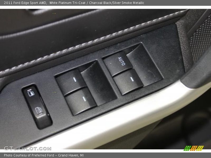 White Platinum Tri-Coat / Charcoal Black/Silver Smoke Metallic 2011 Ford Edge Sport AWD