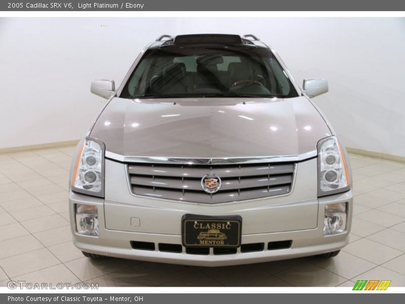 Light Platinum / Ebony 2005 Cadillac SRX V6