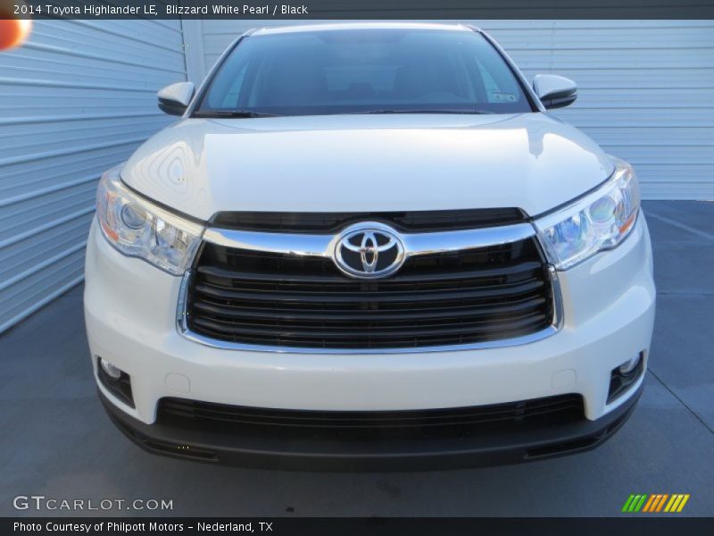 Blizzard White Pearl / Black 2014 Toyota Highlander LE