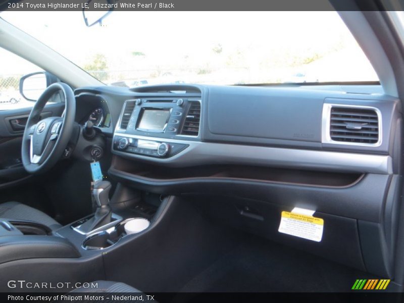 Blizzard White Pearl / Black 2014 Toyota Highlander LE