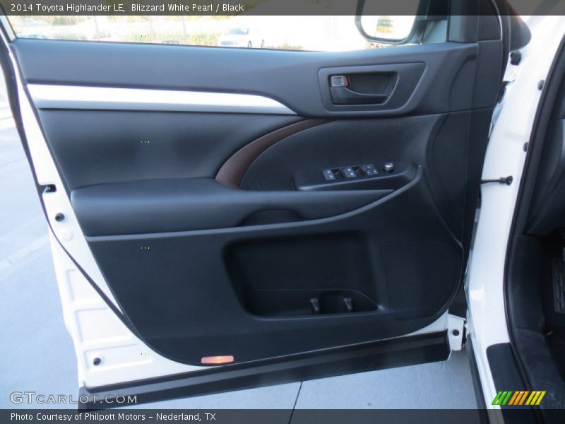 Blizzard White Pearl / Black 2014 Toyota Highlander LE