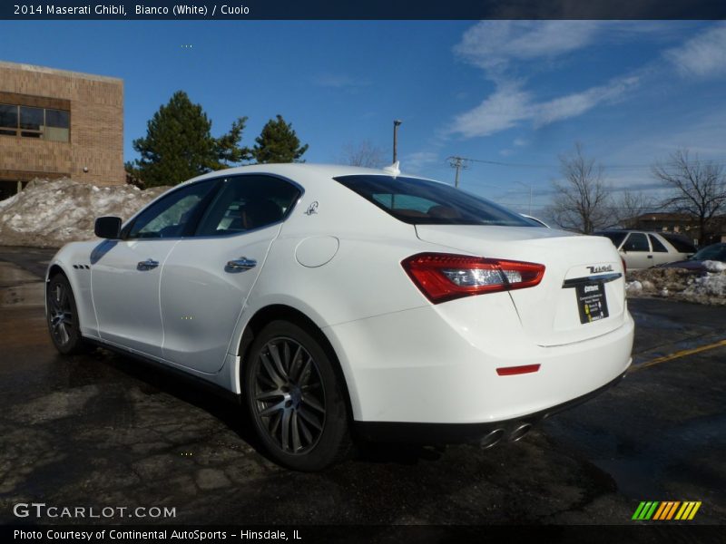 Bianco (White) / Cuoio 2014 Maserati Ghibli